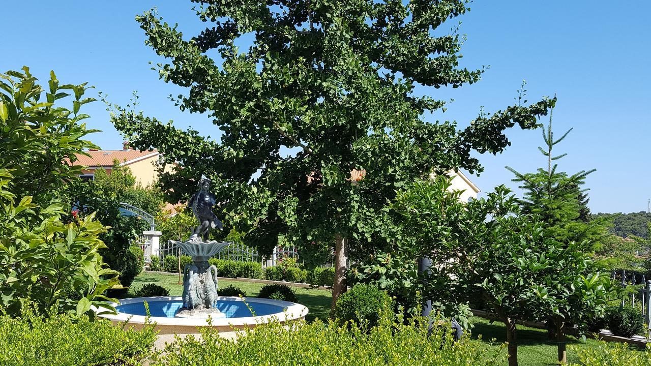 Apartments Ginkgo Banjole Extérieur photo